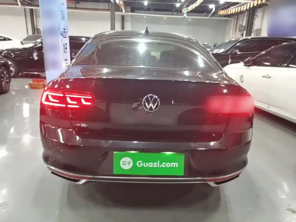 Magotan 330 TSI DSG Luxury