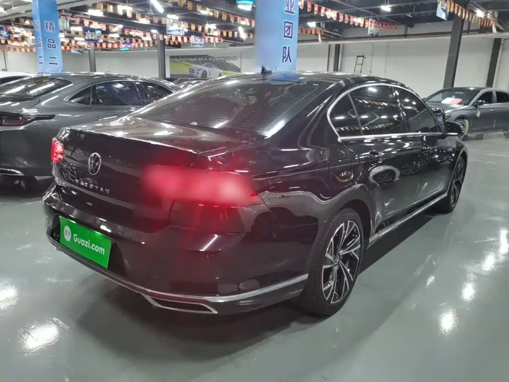 Magotan 330 TSI DSG Luxury