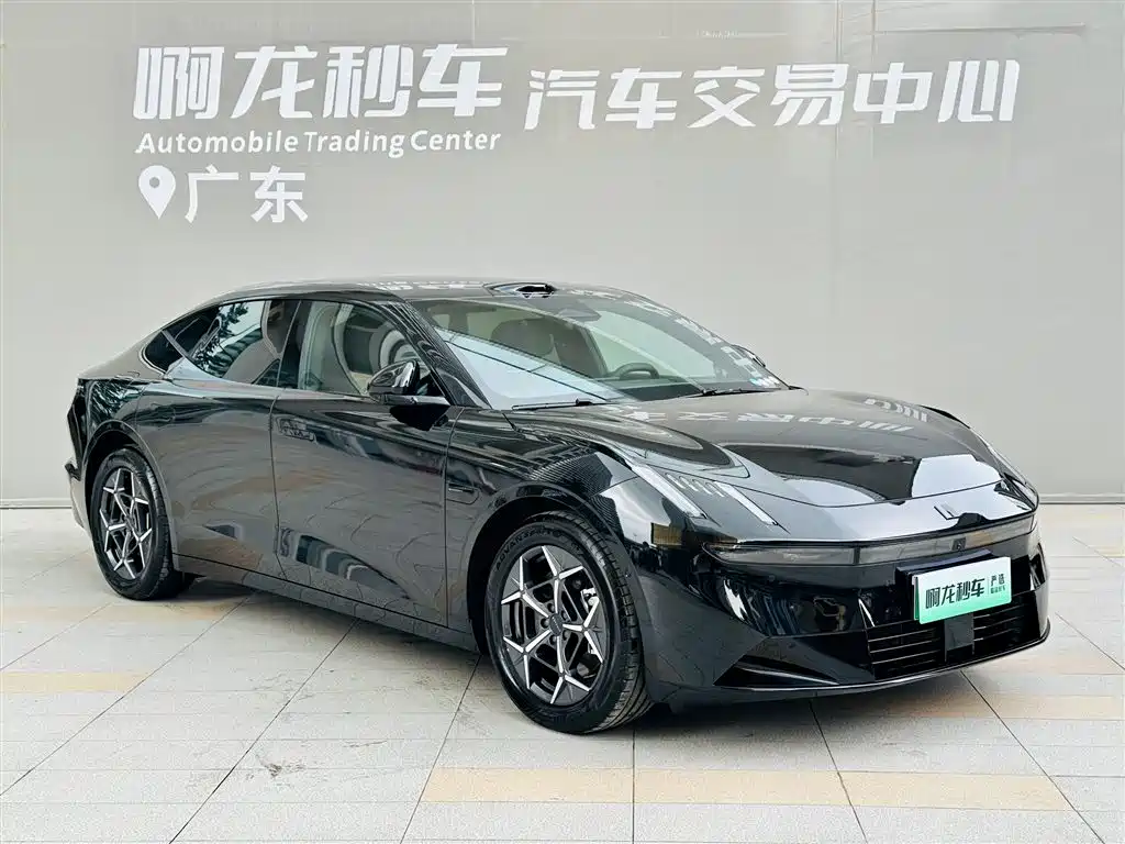 Lynk & Co 10 EM-P 领克10 2025款 120四驱Ultra H5