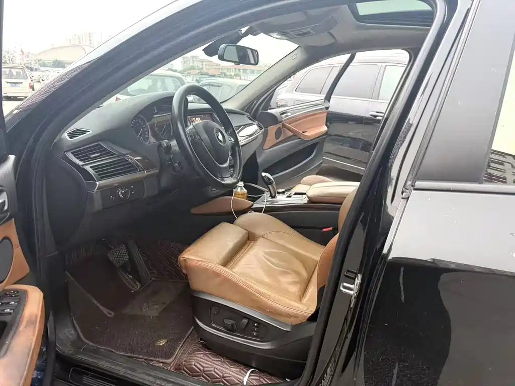 BMW X6 xDrive35 i