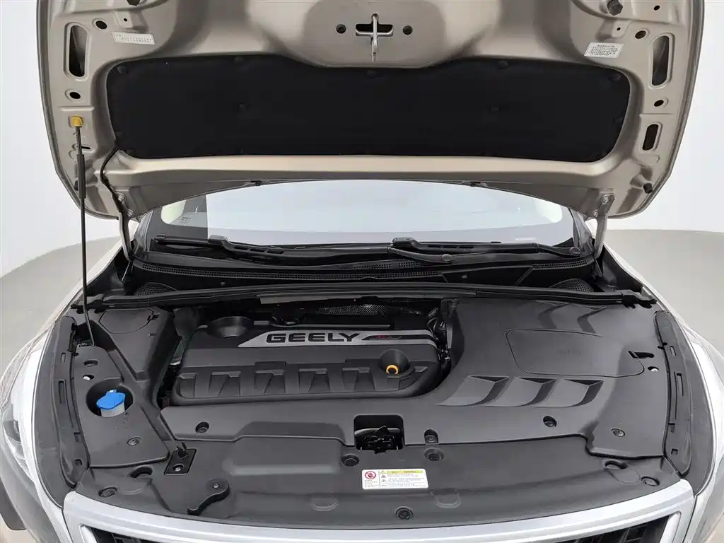 Emgrand GS Sport 1.3 T Auto Premium Style