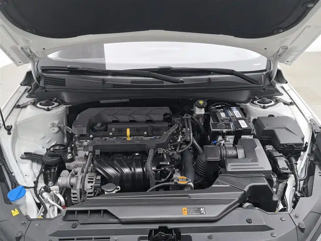 Elantra 1.5 L CVT LUX Distinguished