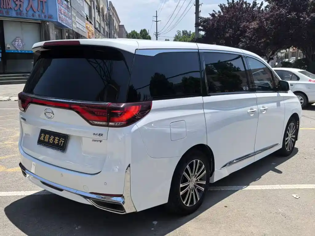 GAC Trumpchi M8 Leading Show Series 390 T Distinguished