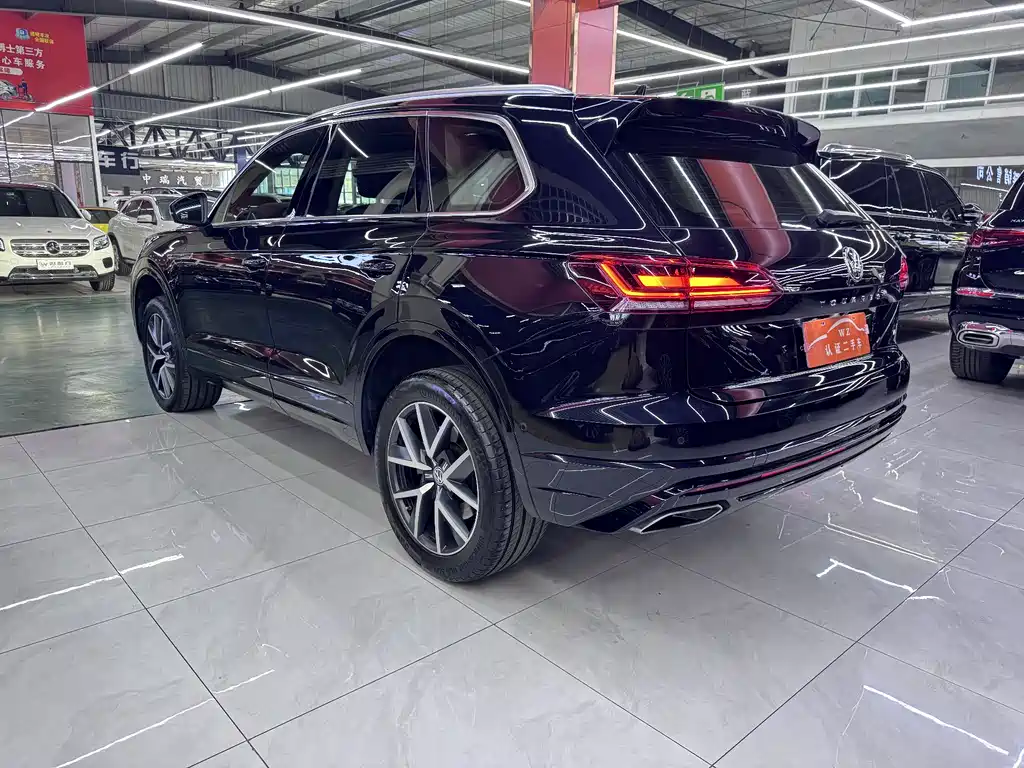 Touareg 3.0 TSI Sharp Edge CN-V