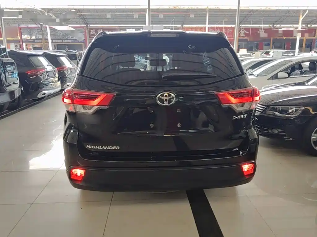 Highlander 2.0 T 2 WD Elite 5-seat CN-VI