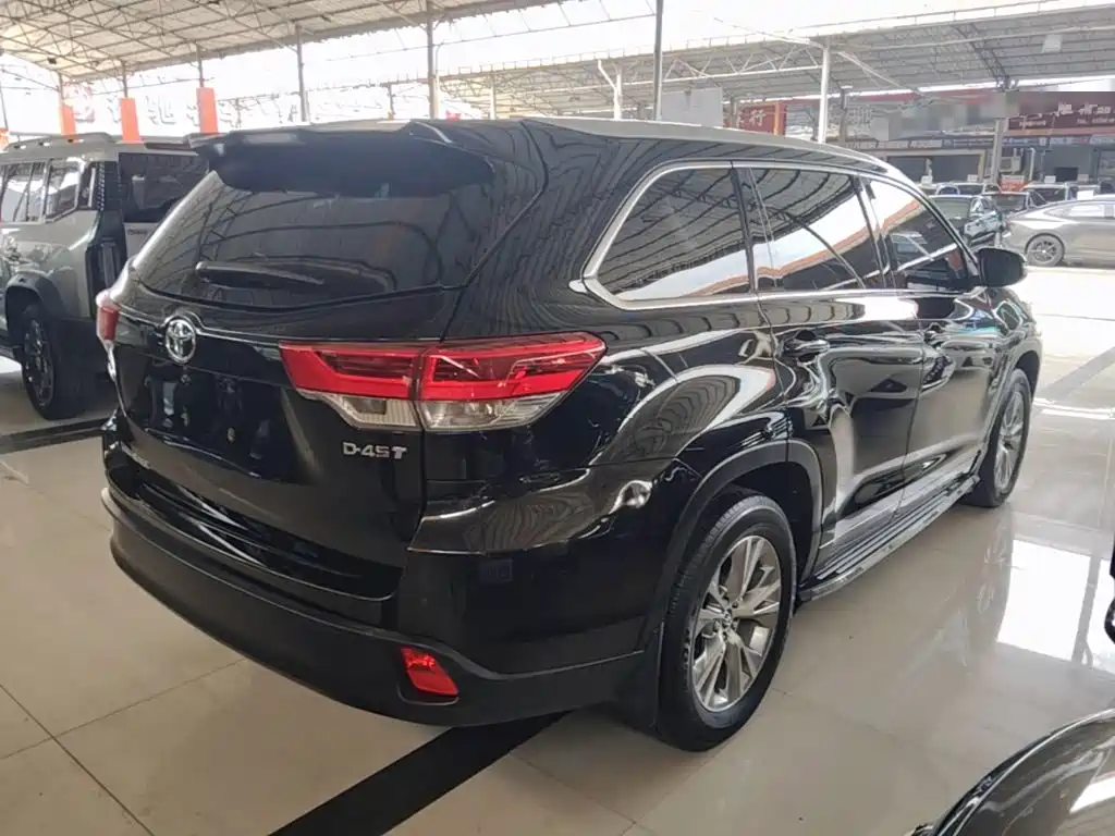 Highlander 2.0 T 2 WD Elite 5-seat CN-VI