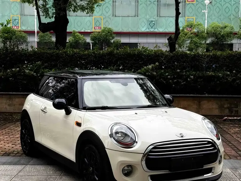 MINI 1.5 T COOPER