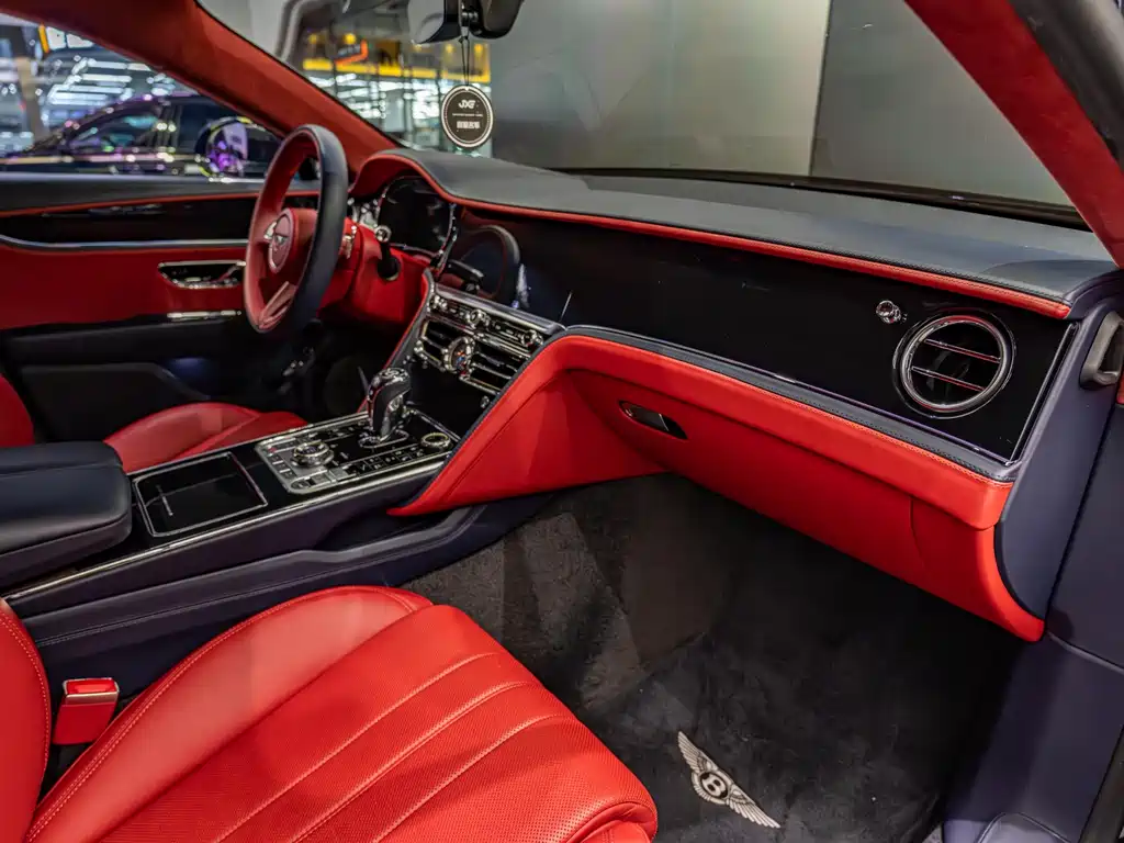 Flying Spur 4.0 T V8 Standard