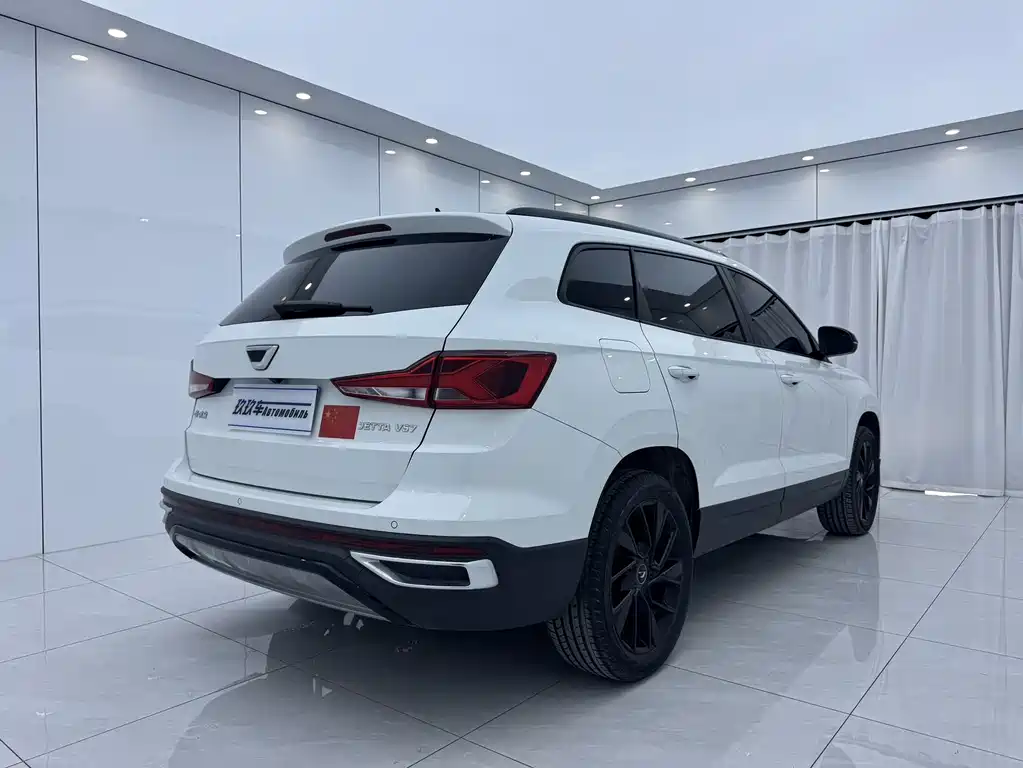Jetta VS7 Panda 1.4 T Auto Joy Pro
