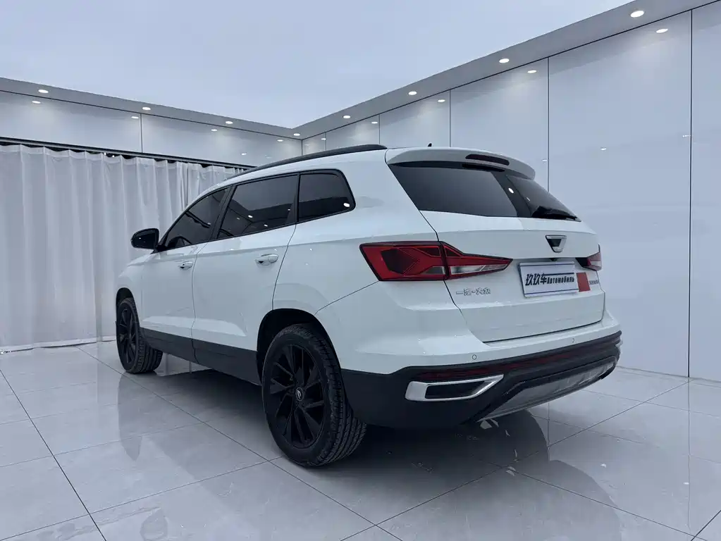 Jetta VS7 Panda 1.4 T Auto Joy Pro