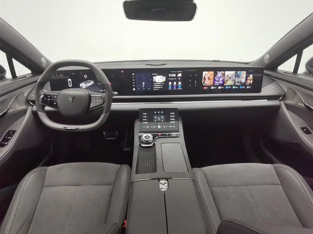 Voyah Zhuiguang PHEV 4 WD Ultra Long Range Flagship