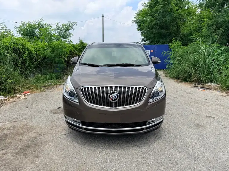 Buick GL8 3.0 L XT Luxury Business Flagship