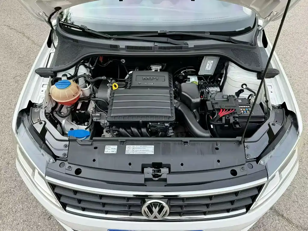 Jetta 1.4 L Manual Fashion