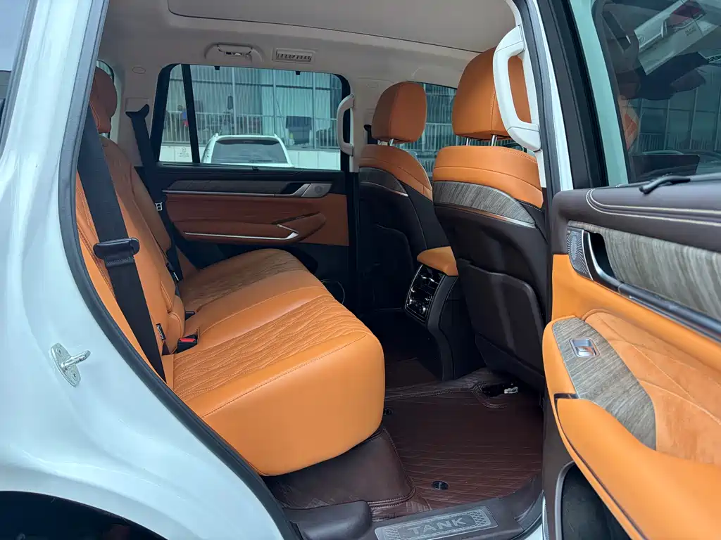 Tank 500 3.0 T Sport Realm 5-seat