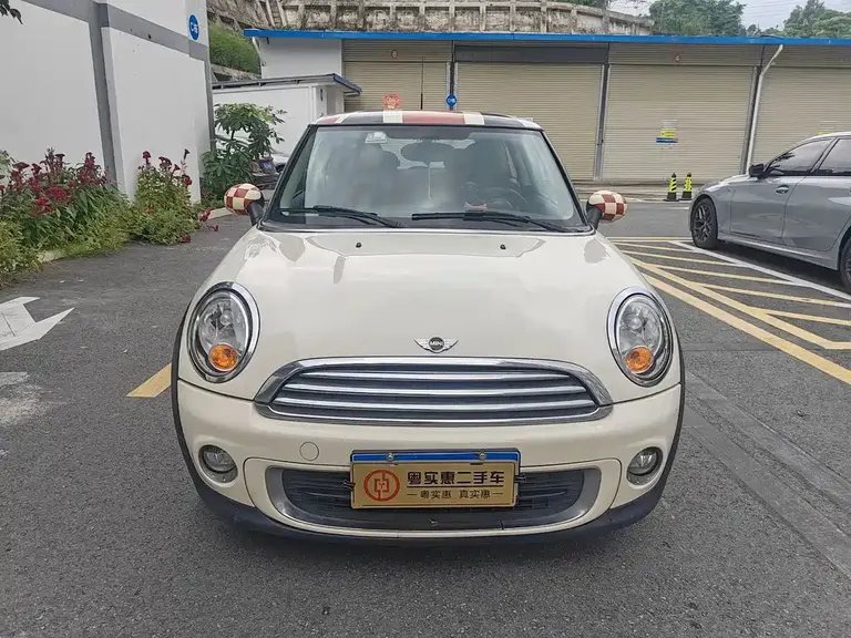 MINI 1.6 L ONE Limited 3 rd Edition