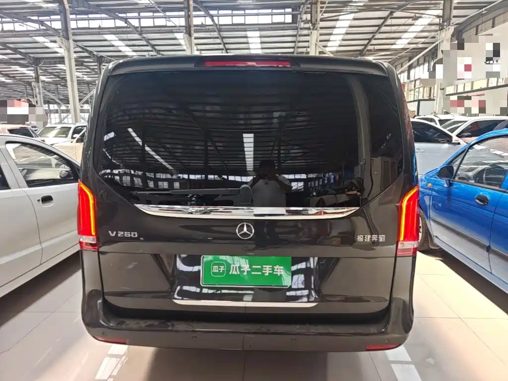 Mercedes-Benz V-Class V 260 Distinguished