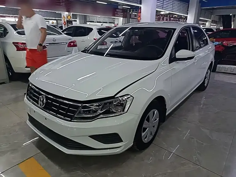 Volkswagen Jetta 1.4 L Manual Fashion