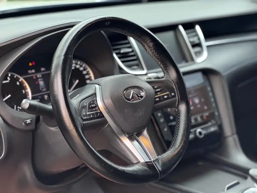 Infiniti QX50 2.0 T 4 WD Elite
