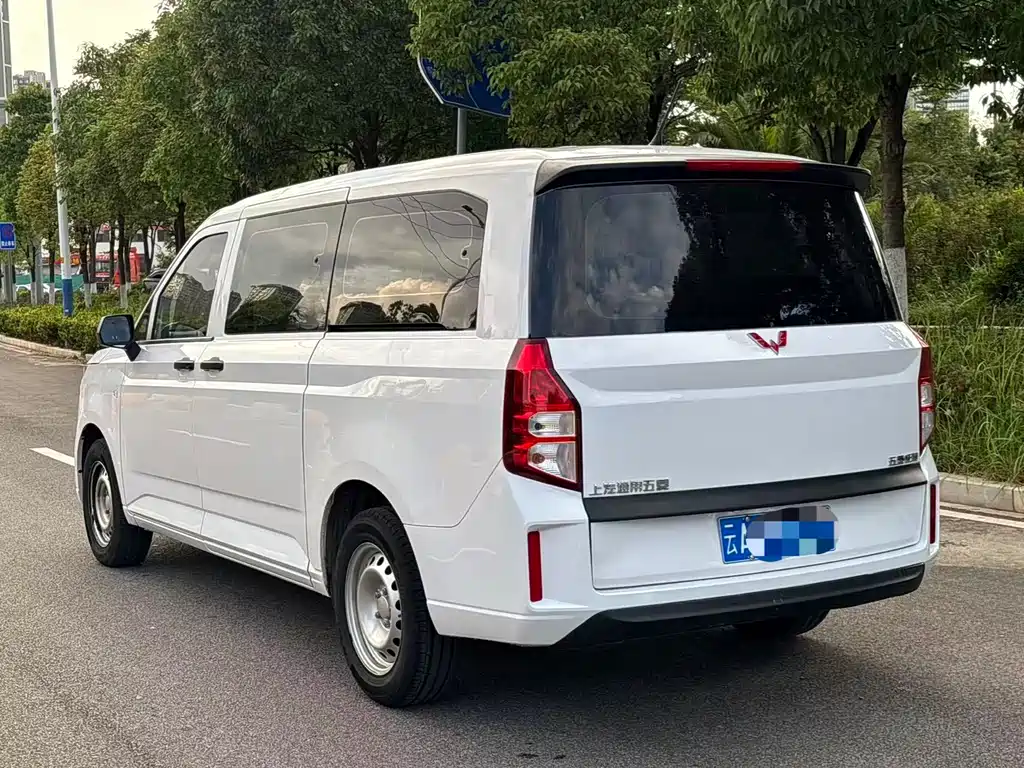Wuling Journey 1.5 T Manual Comfort