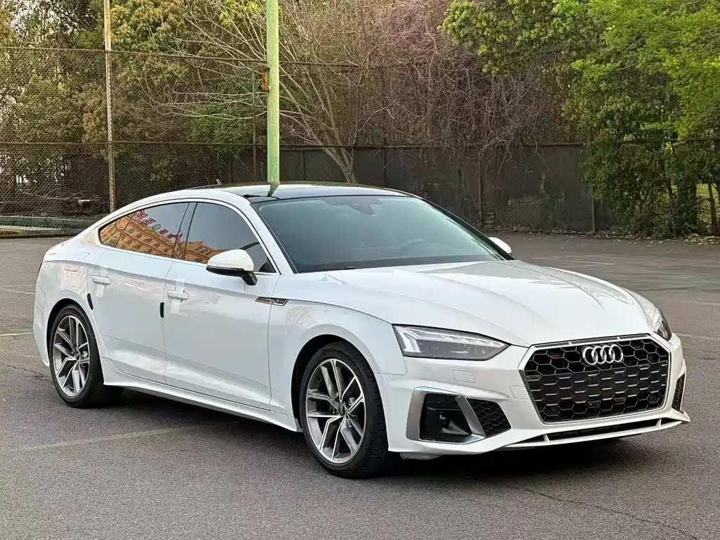 Audi A5 (Import) Sportback 40 TFSI Fashion Dynamic