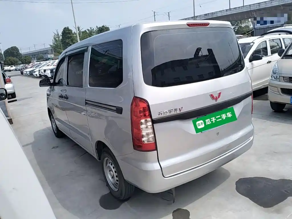 Wuling Hongguang V 1.5 L Power Take Electric Assist LAR