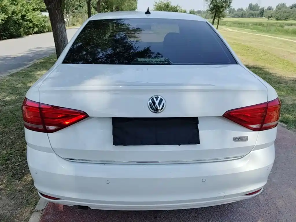 Lavida 1.6 L Auto Comfort