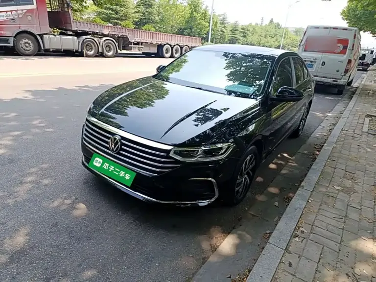 Volkswagen Lavida 1.5 L Auto Manyi