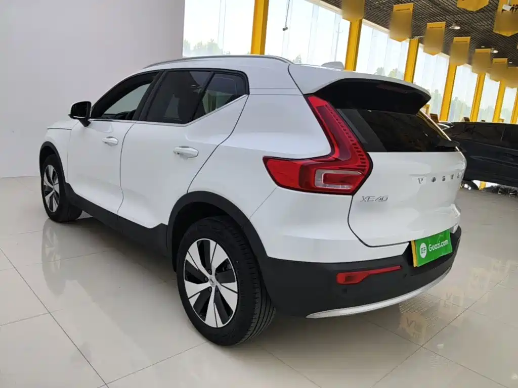 Volvo XC40 B3 Smart Vision Luxury