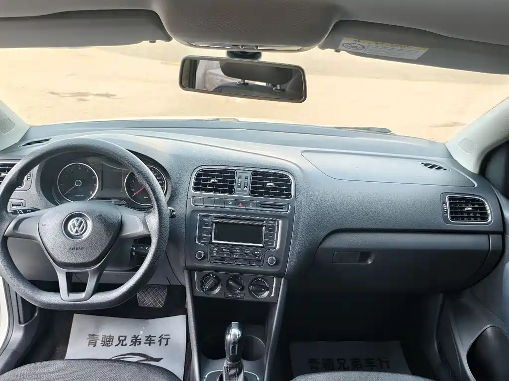 Polo 1.4 L Auto Comfort