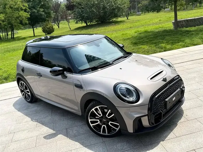 MINI MINI 2022款 改款 2.0 T COOPER S 赛车手