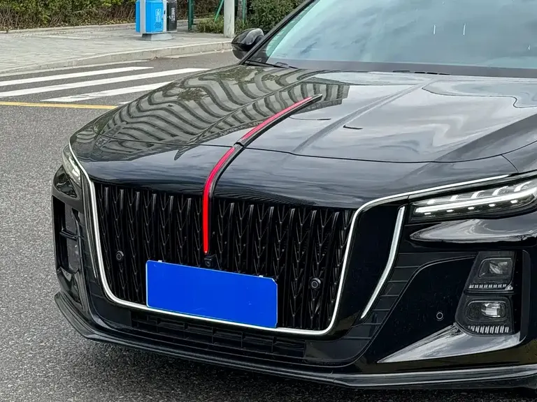 Hongqi H5 1.5 T DCT Shadow