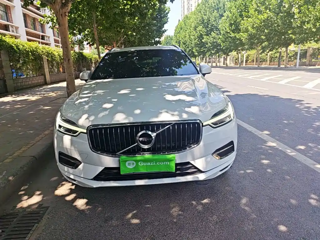 Volvo XC60 T5 4 WD Smart Ease Luxury