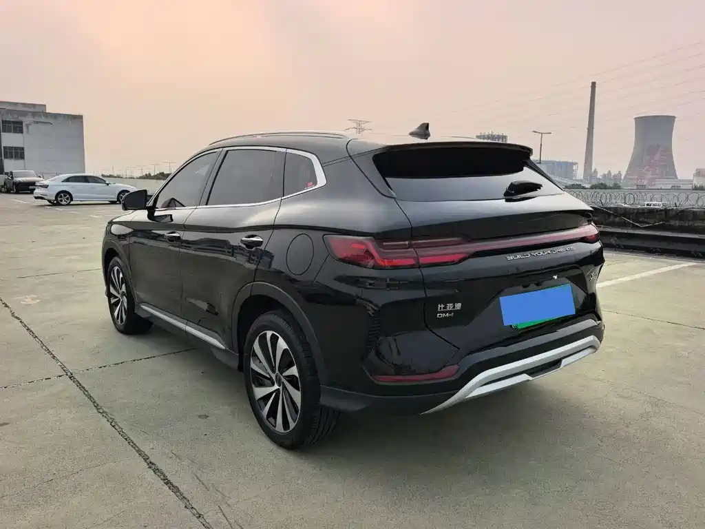 Song PLUS NEV Champion DM-i 150 KM Flagship PLUS 5 G