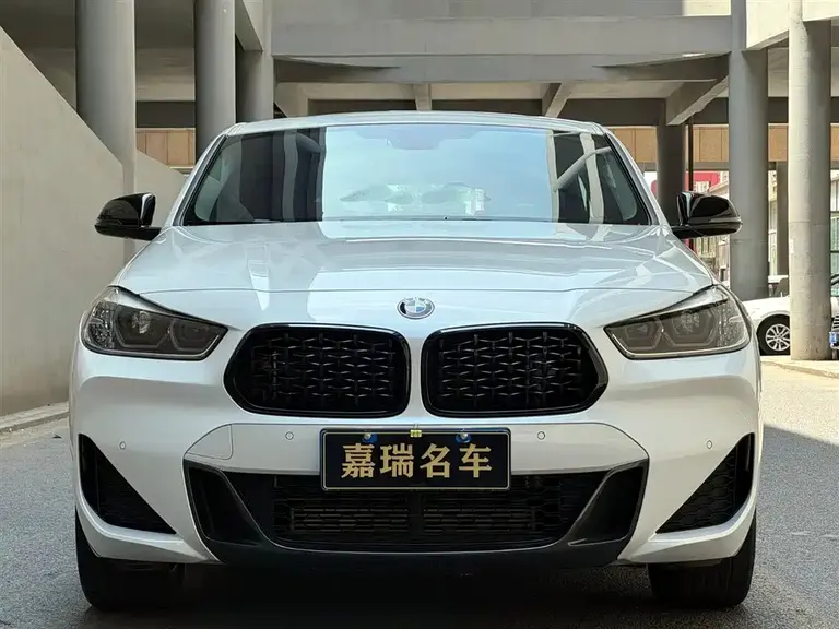 BMW X2 sDrive25 i M Sport Night