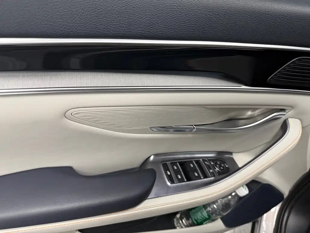 Song PLUS NEV Glory DM-i 110 km Flagship PLUS