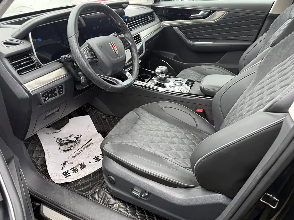Hongqi HS5 2.0 T Connected Flagship Enjoyment 4 WD