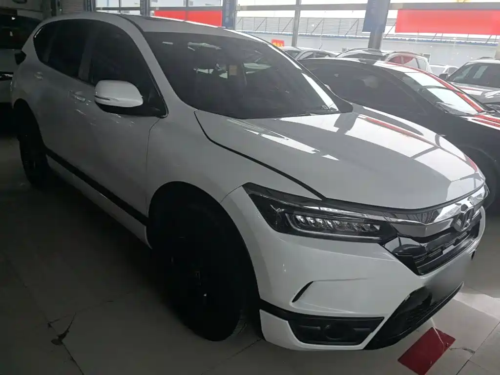 Breeze 240 TURBO CVT 2 WD Elite