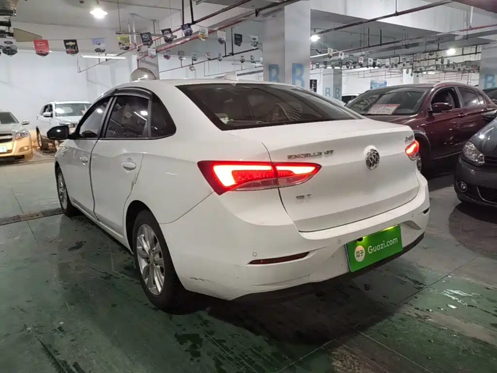 Excelle GT 15 T Manual Elite CN-V
