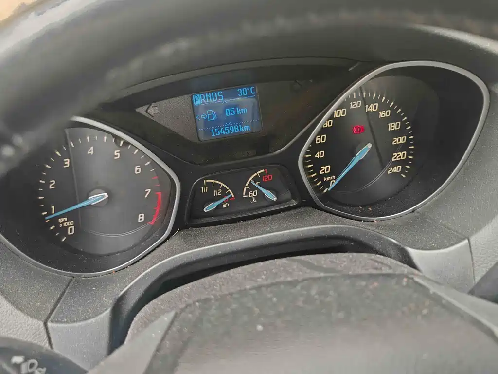 Focus Hatchback 1.6 L Auto Style