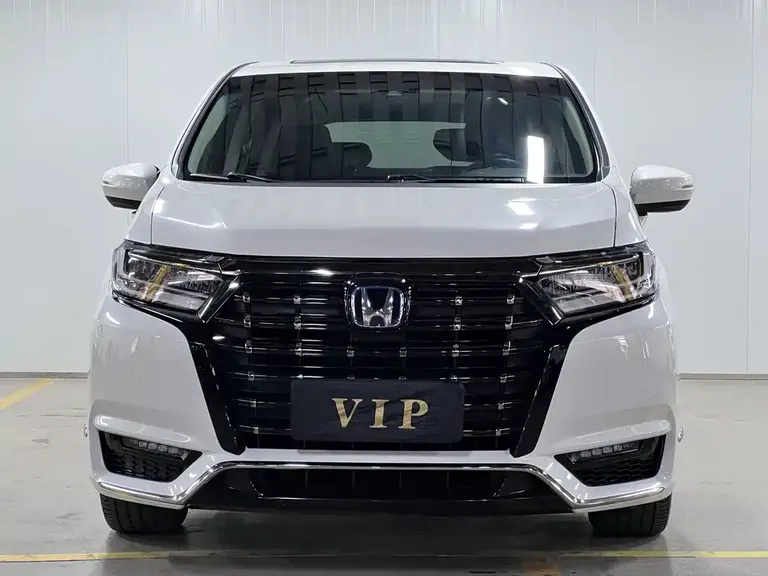 Honda Elysion 2.0 L e:HEV Luxury Early Enjoyment
