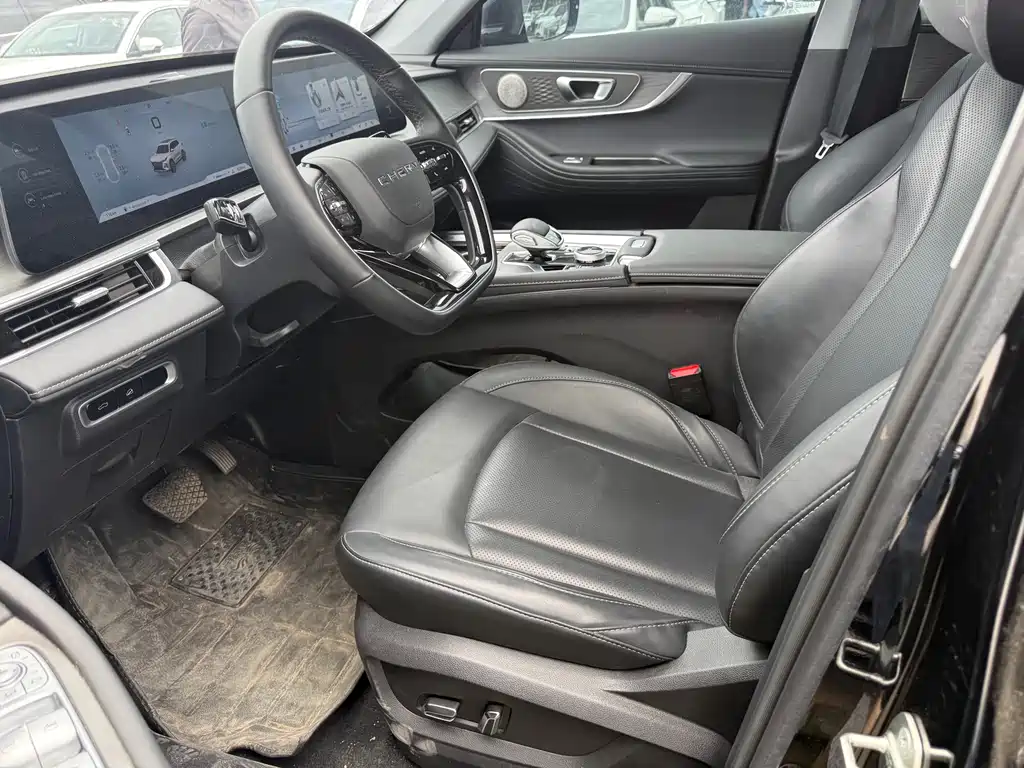 Tiggo 8 PRO 290 T 2 WD Luxury