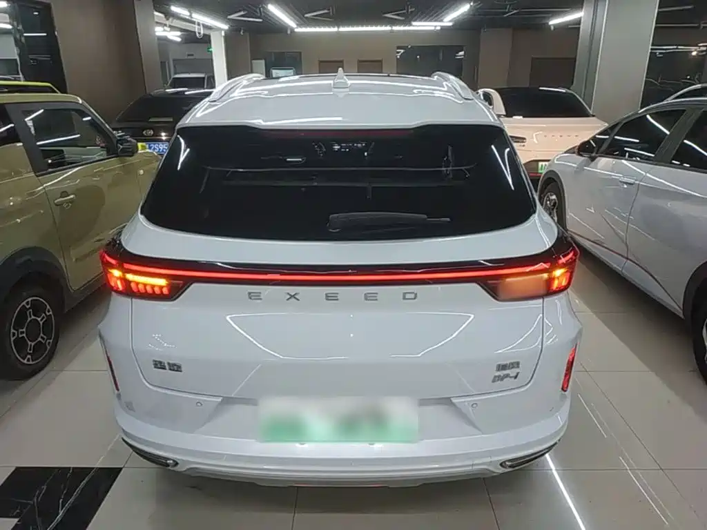 Exeed Zhuifeng C-DM 星途追风C-DM 2023款 1.5 TCI-DHT 80 KM御风行版