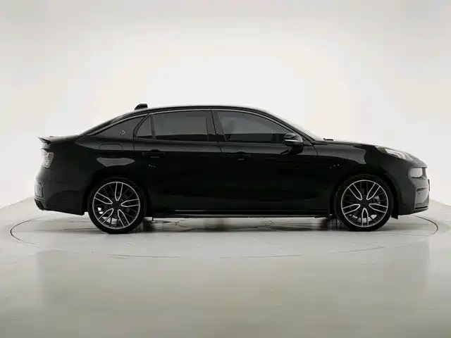 Lynk & Co 03 03+ 2.0 TD Auto Wind Control