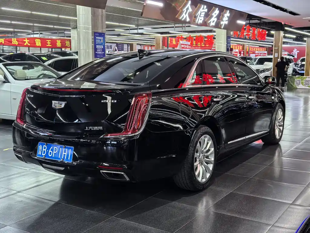 Cadillac XTS 28 T Elite