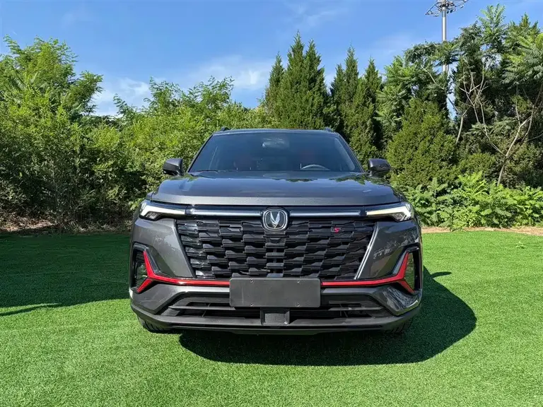 Changan CS35 PLUS Smooth Enjoyment 1.4 T DCT Luxury