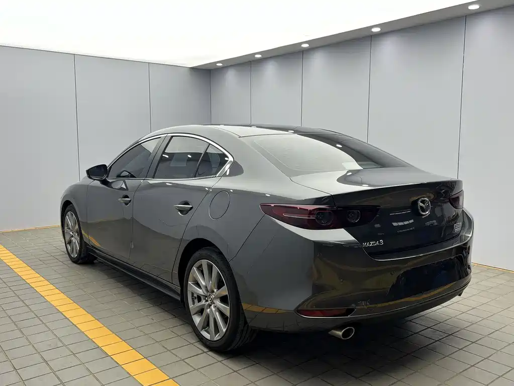 Mazda 3 Axela 2.0 L Auto Quality Dazzle