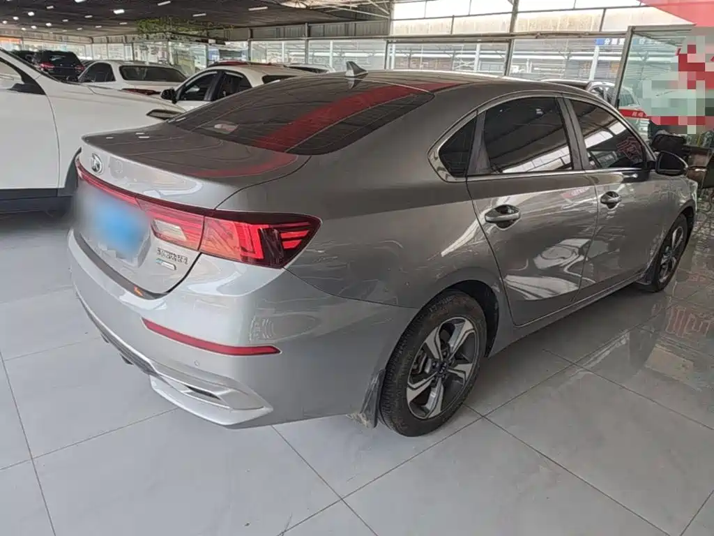 Kia K3 1.5 L CVT New Sharp