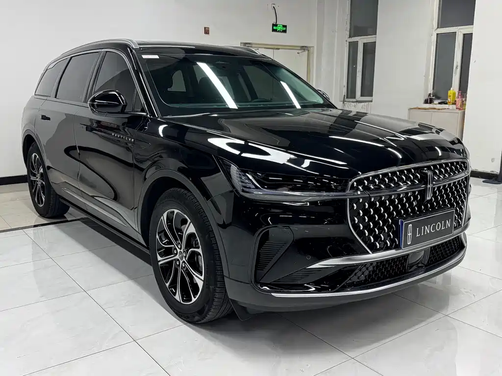 Nautilus 2.0 T 4 WD Supreme Wise