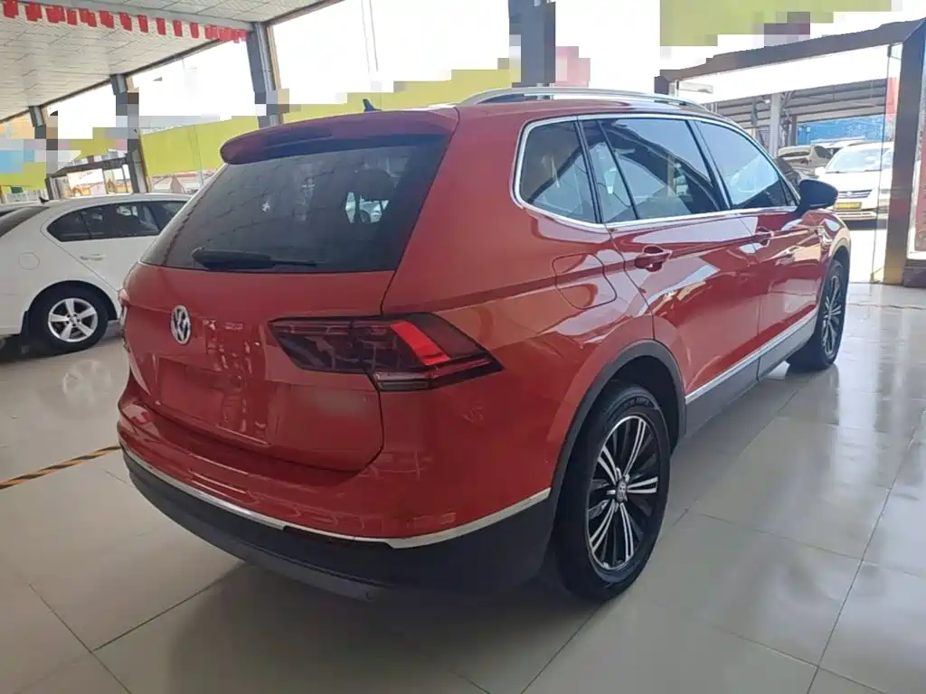 Tiguan L 330 TSI Auto 2 WD Flagship