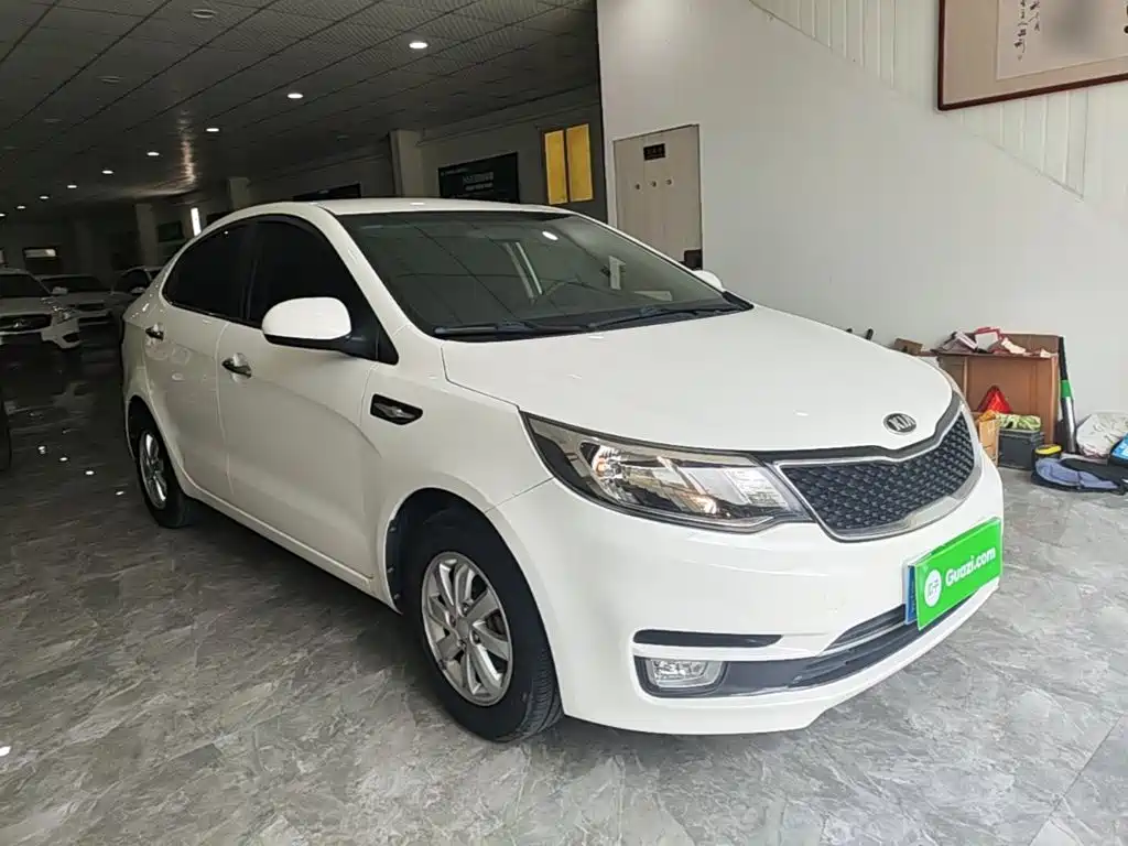 Kia K2 Sedan 1.4 L AT GLS